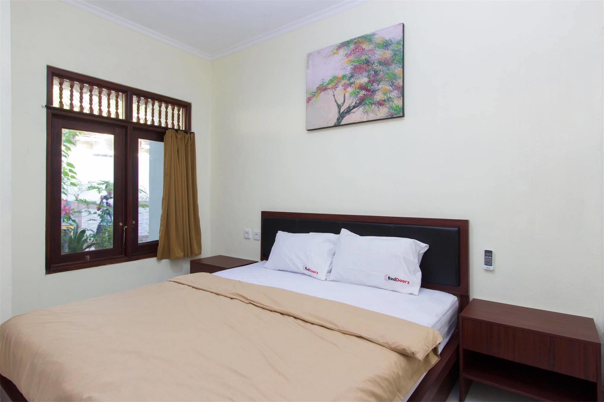 Reddoorz @ Sehati Raya Kuta Legian  Exterior photo
