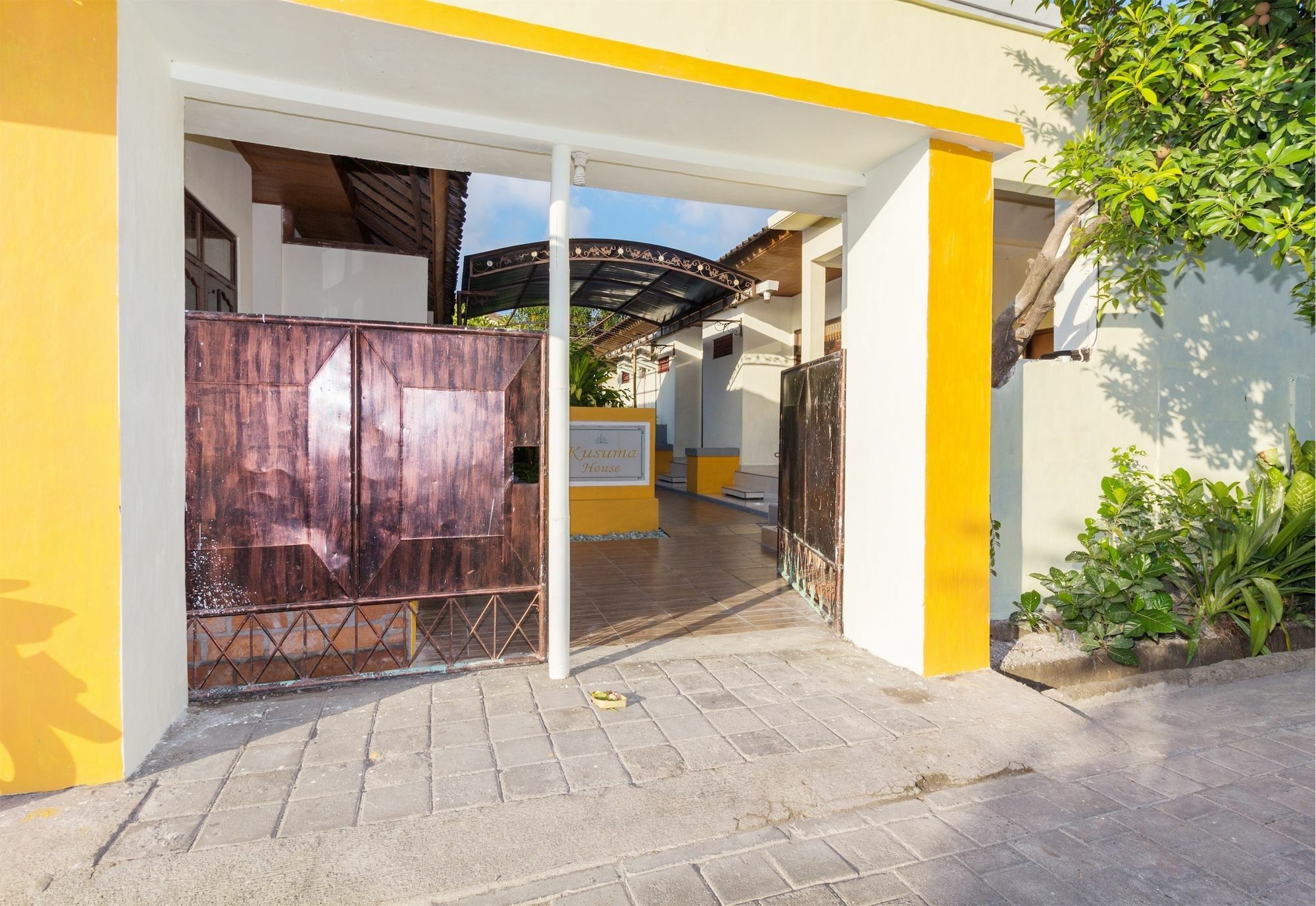 Reddoorz @ Sehati Raya Kuta Legian  Exterior photo